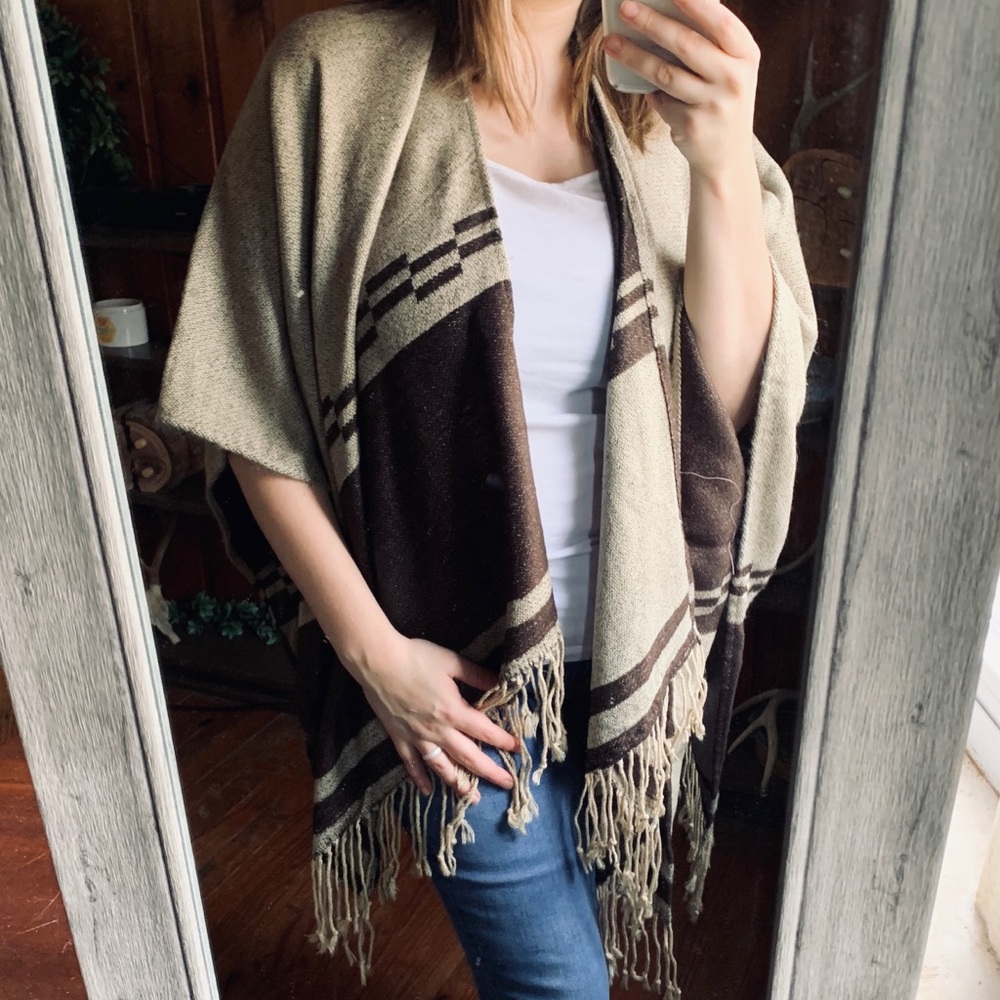 Poncho / Shrug